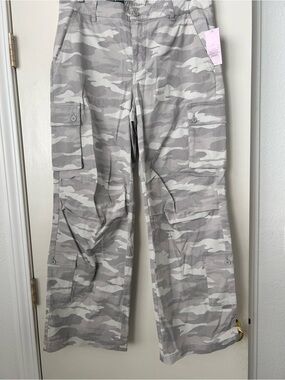 Wild Fable Gray Camo Cargos